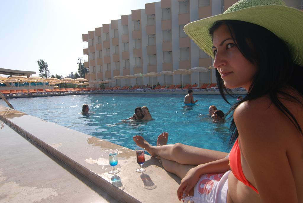 Orient Resort Hotel Fethiye Buitenkant foto
