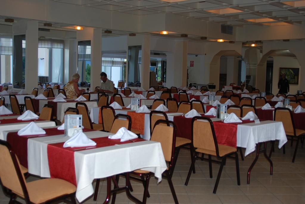 Orient Resort Hotel Fethiye Buitenkant foto
