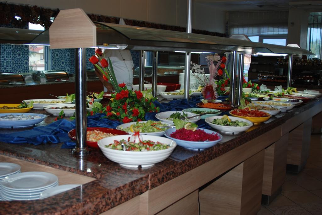 Orient Resort Hotel Fethiye Buitenkant foto