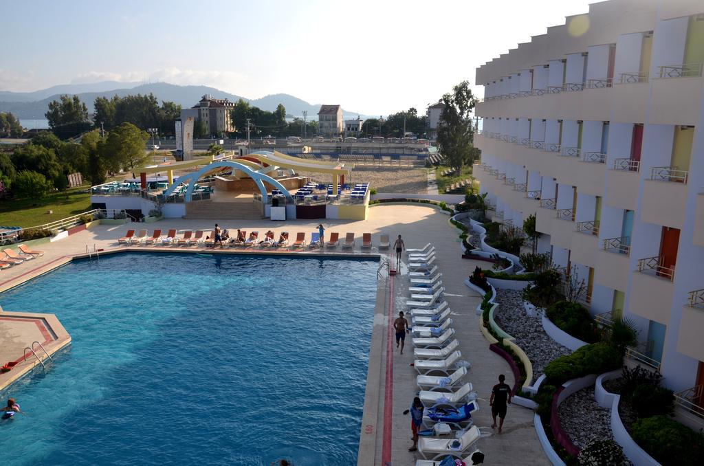 Orient Resort Hotel Fethiye Buitenkant foto