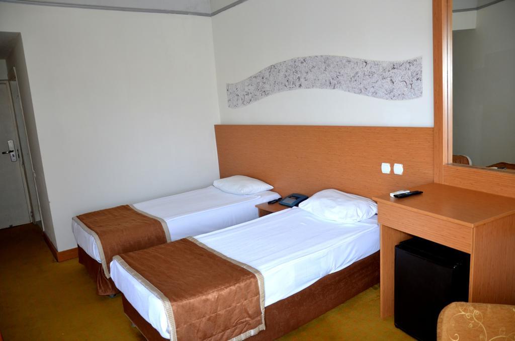 Orient Resort Hotel Fethiye Buitenkant foto
