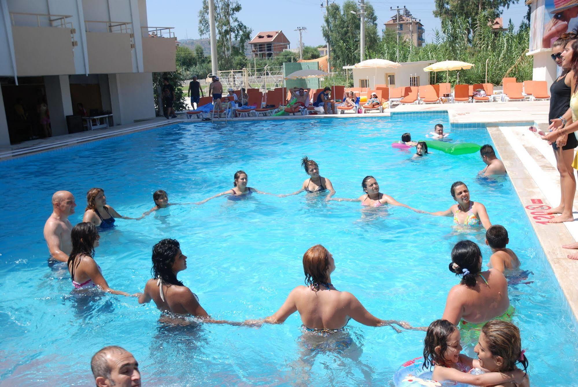 Orient Resort Hotel Fethiye Buitenkant foto